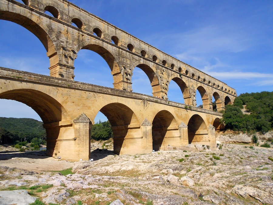 Le Pont du Gard aqueduct, Nimes, France.